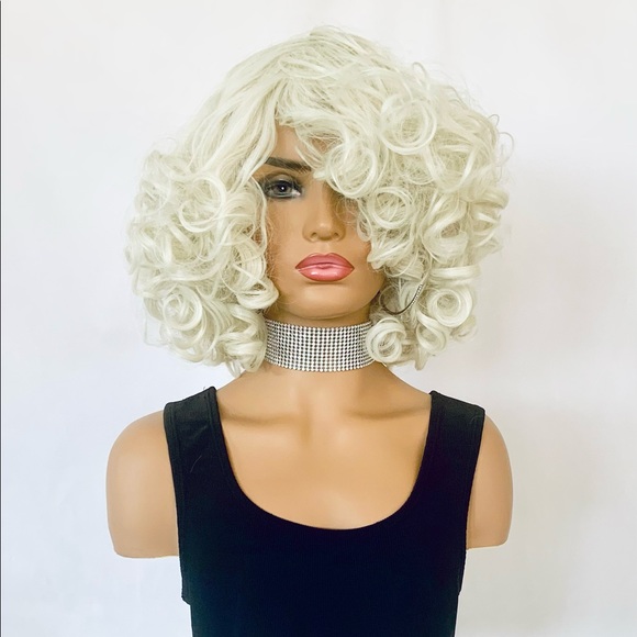 Platinum Blonde Vintage Style “Put On & Go” Premium Fiber Wig - Picture 5 of 7